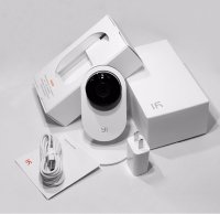 Xiaomi-yi-IP-Camera-không-dây-wifi-HD-720-p-hồng-ngoại-nhìn-đêm-cho-nhà.jpg
