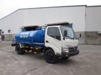 xe-hut-chat-thai-hino-4-khoi_s899.jpg